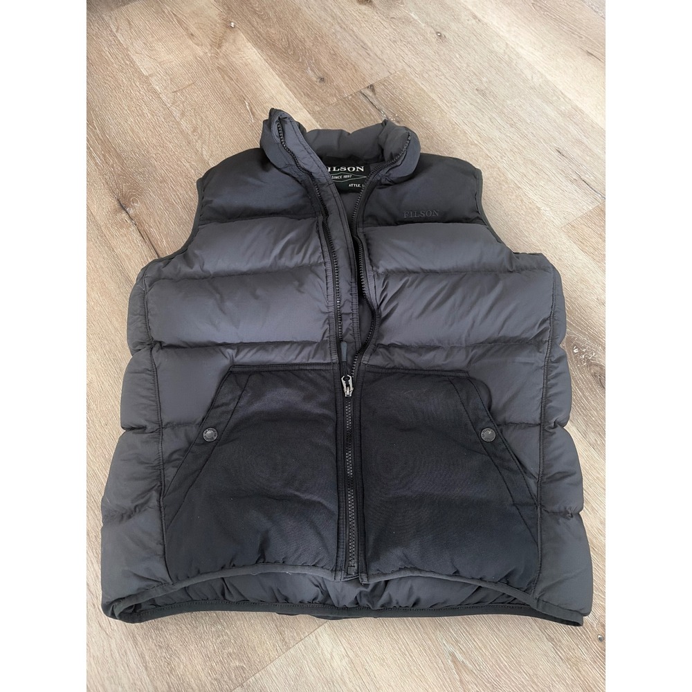 Filson Mens Down Cruiser Vest Dark Gray Puffer Full Zip Outdoor Layering